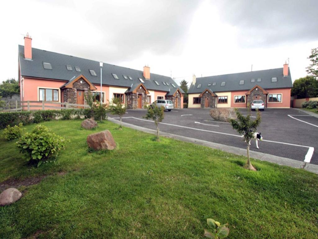 Tralee Bay Holiday Village Castlegregory Exteriör bild